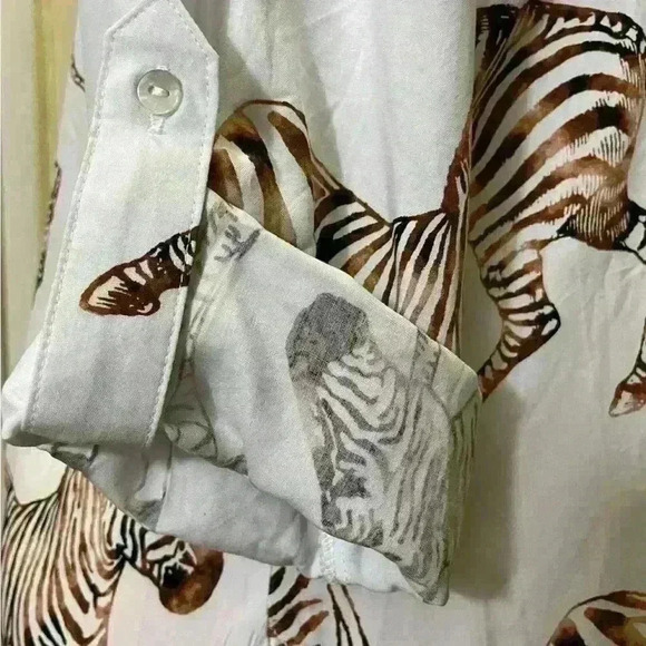 NWT JANE+DELANCEY  Zebra Print Shirt Size M - Picture 9 of 11